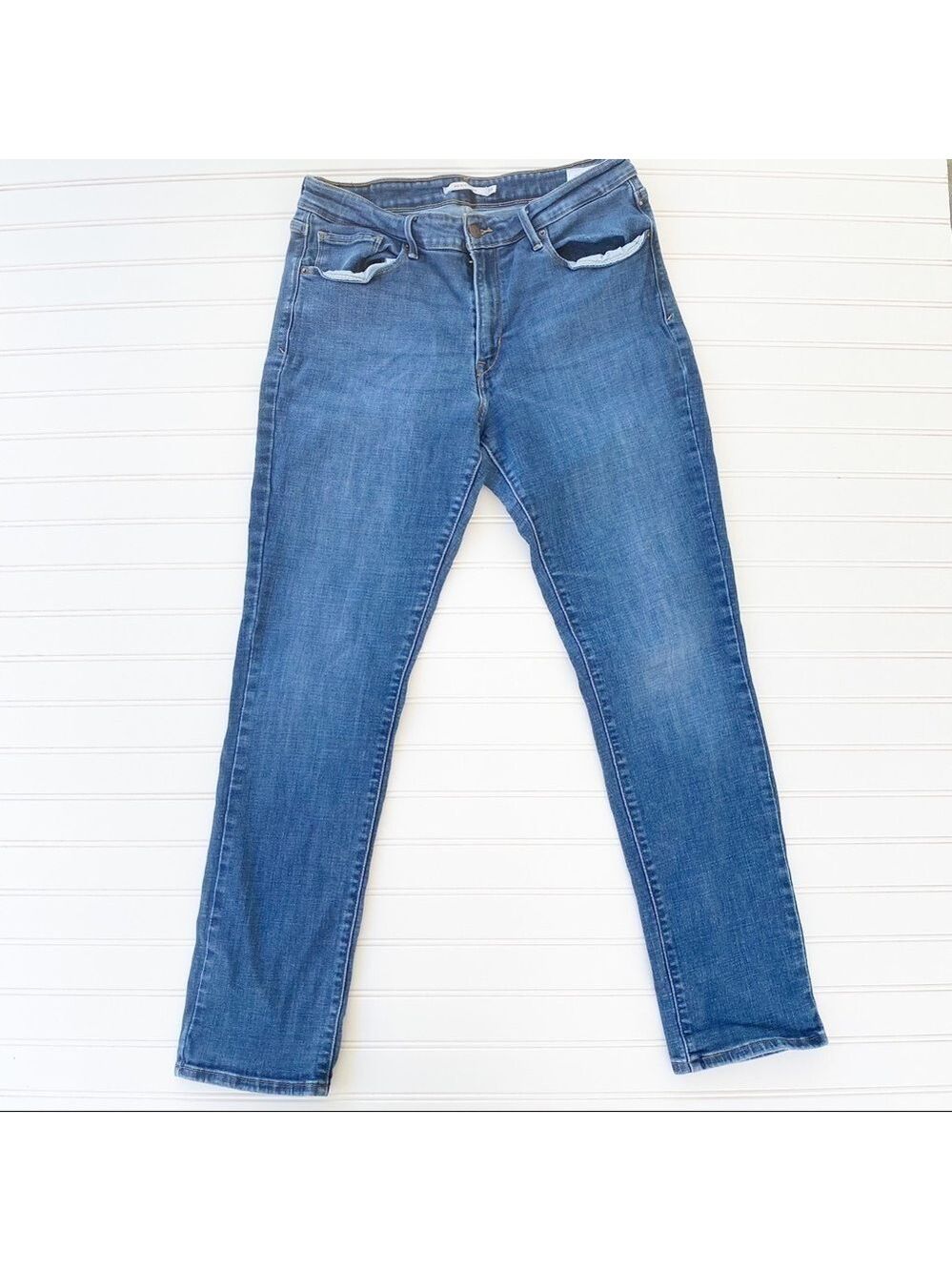 Levis Mid Rise Skinny Jeans‎ Womens 14M Medium Wash Blue Denim W32 L32